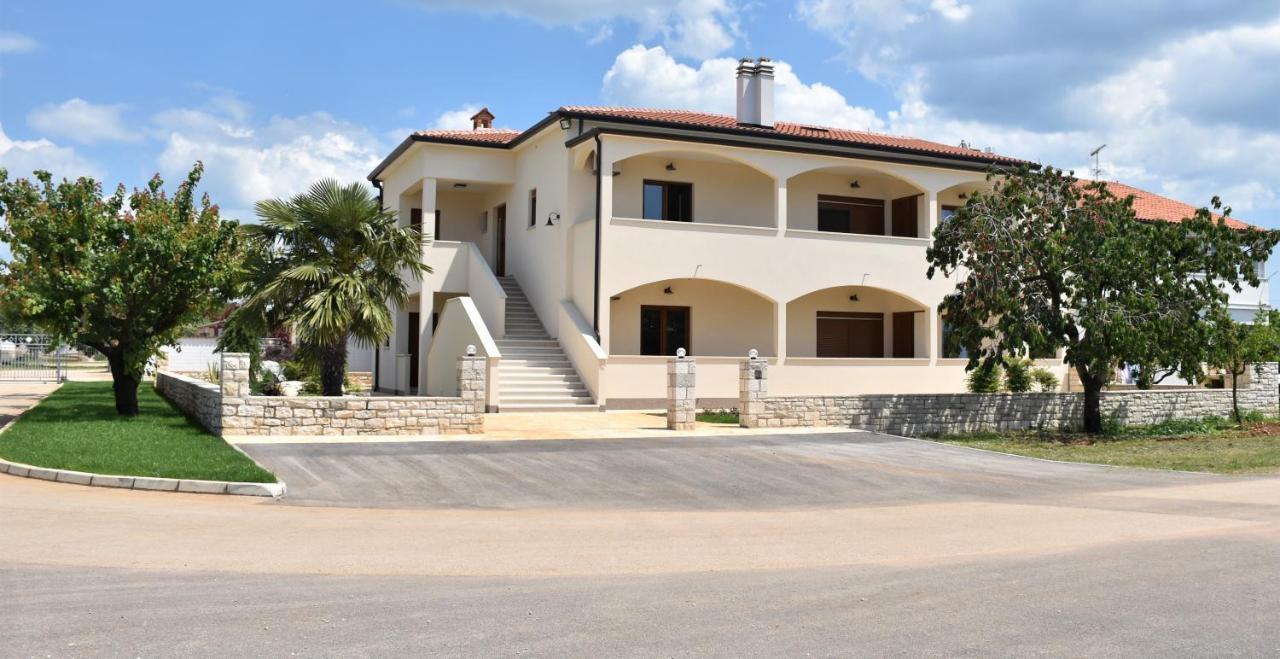 Apartmani Diana Novigrad (Istria) Exterior foto